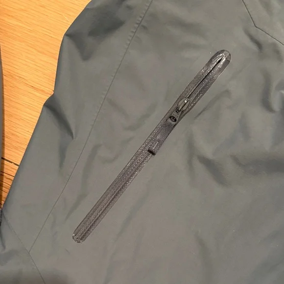 Arc'teryx Men's Zeta SL Shell jacket, large - Picture 12 of 15